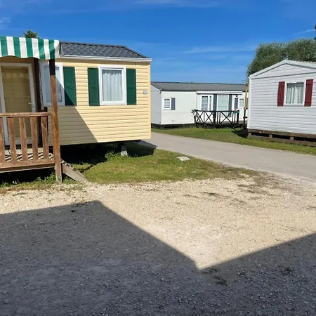 Daire Martins Nazare Land's Hause *