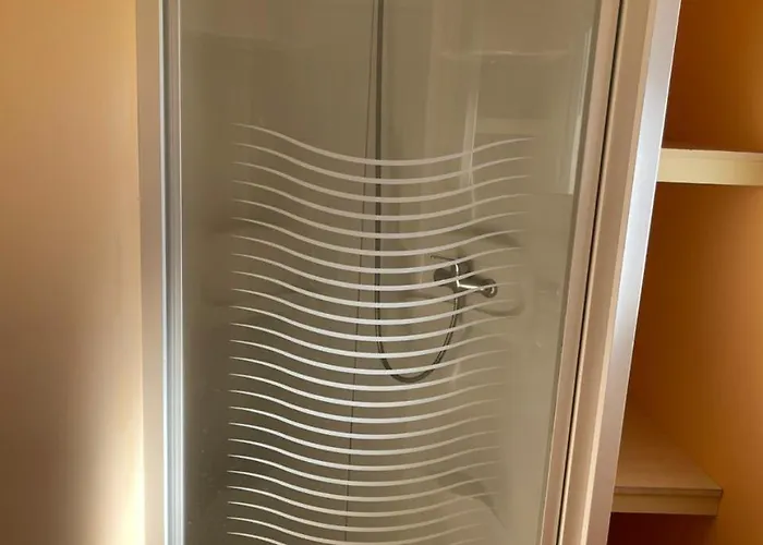 Martins Nazare Land's Hause