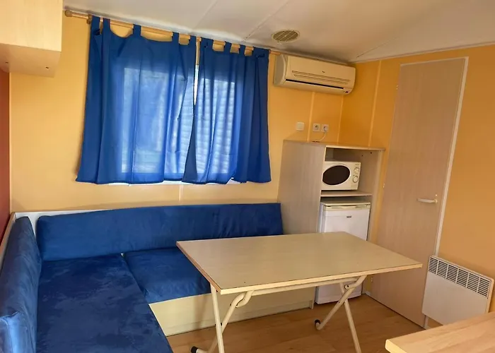 Martins Nazare Land's Hause Pataias